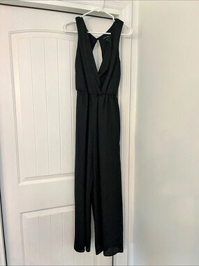 AS WISH Black Wide Leg Jumpsuit Size Medium Like New